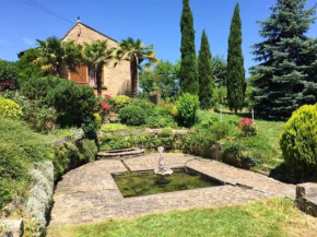 Studio avec terrasse a Simandre